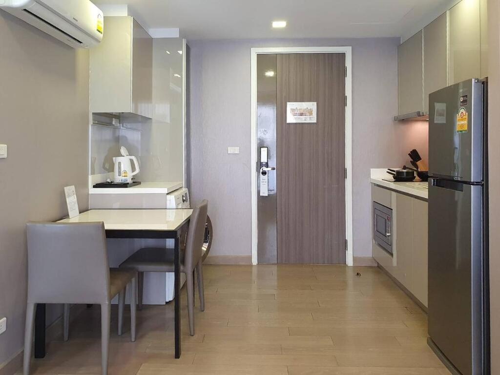 בנגקוק Dazzle Residence מראה חיצוני תמונה